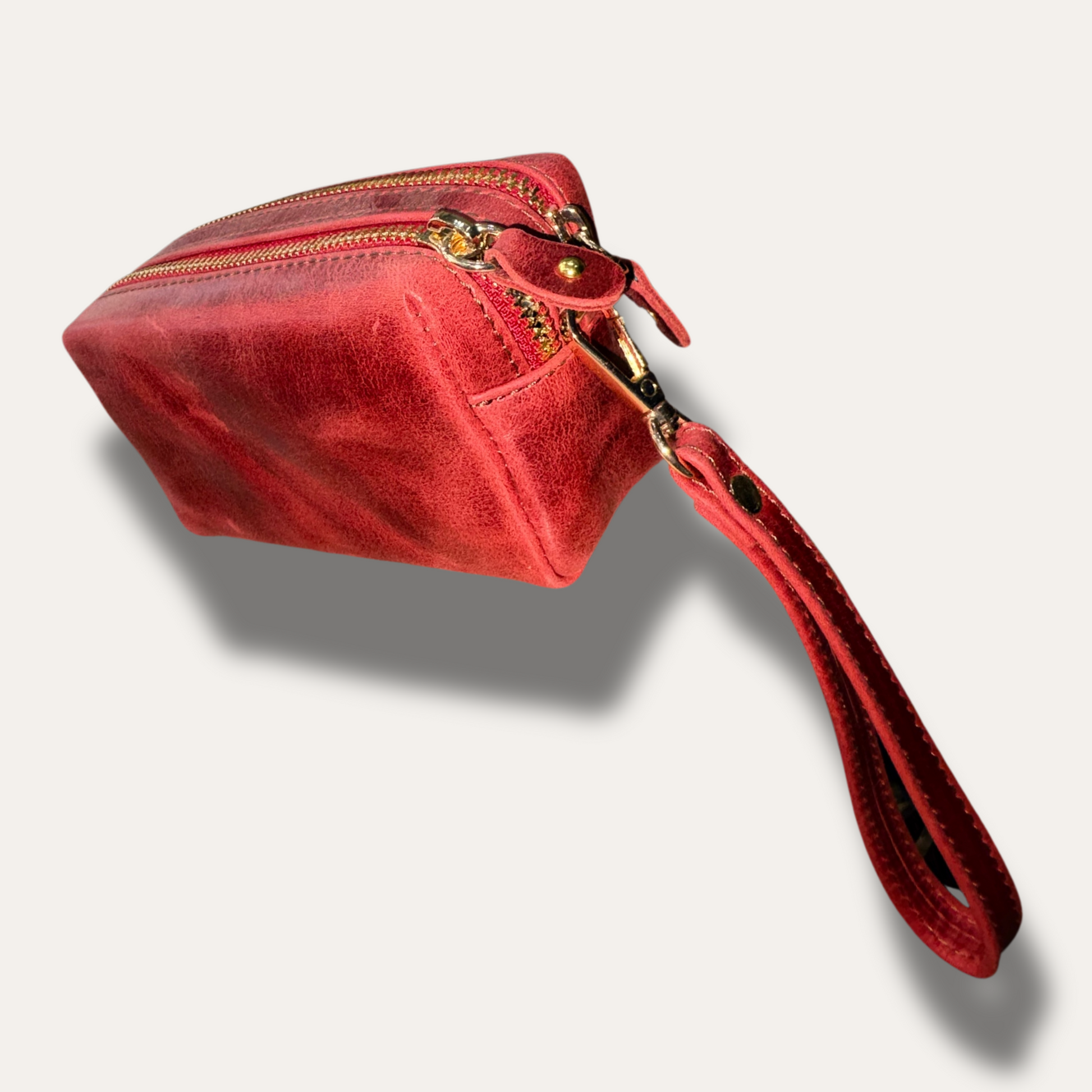 Louri Soft Red